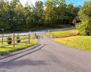 285 Stamets Rd - Photo Thumbnail 29