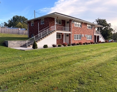 285 Stamets Rd - Photo Thumbnail 2