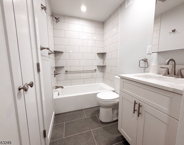 285 Stamets Rd - Photo Thumbnail 15