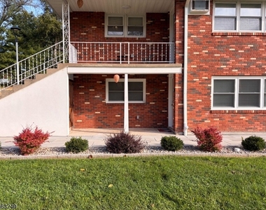285 Stamets Rd - Photo Thumbnail 1
