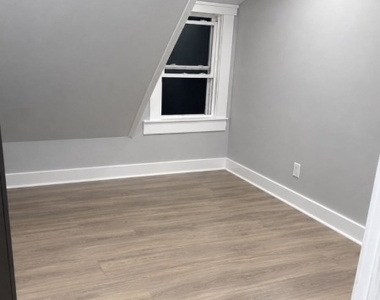 119 Morningside Ave - Photo Thumbnail 4