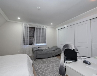 119 Morningside Ave - Photo Thumbnail 6