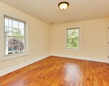 75 Central Ave - Photo Thumbnail 13