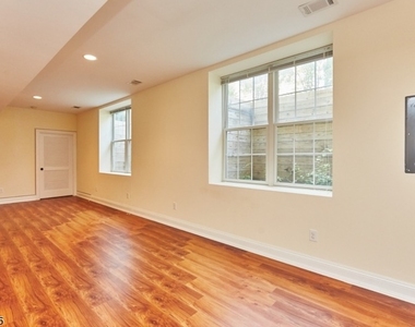 75 Central Ave - Photo Thumbnail 15