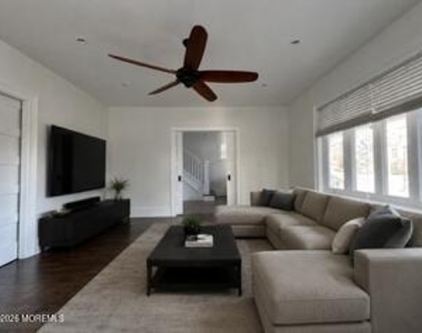 186 Madison Avenue - Photo Thumbnail 4