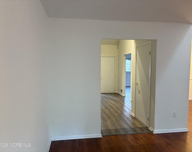 306 Cutty Court - Photo Thumbnail 7