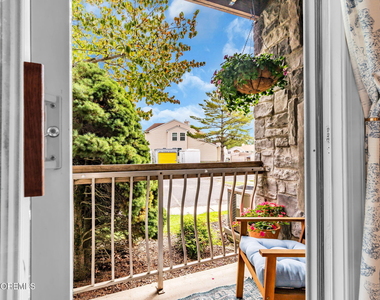 13 Diane Drive - Photo Thumbnail 20