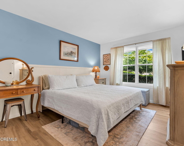 13 Diane Drive - Photo Thumbnail 16