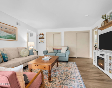 13 Diane Drive - Photo Thumbnail 12