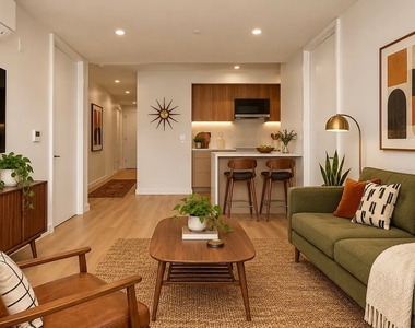 St Marks Place - Photo Thumbnail 2