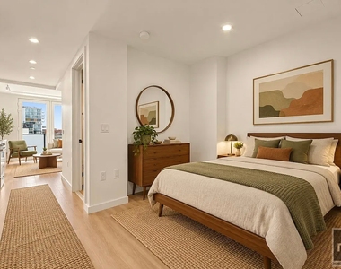 St Marks Place - Photo Thumbnail 2