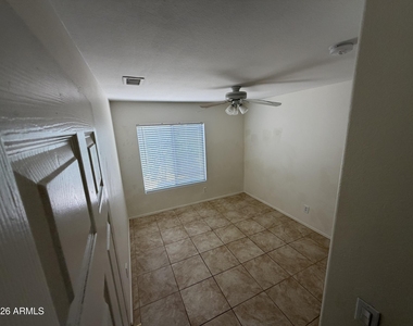 1378 E Cullumber Street - Photo Thumbnail 8