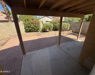 1378 E Cullumber Street - Photo Thumbnail 11