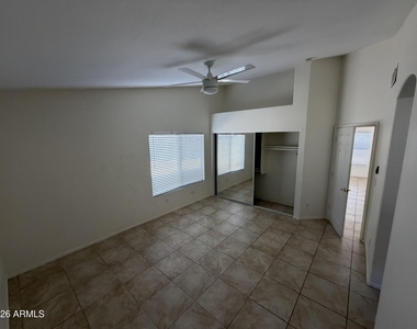 1378 E Cullumber Street - Photo Thumbnail 5