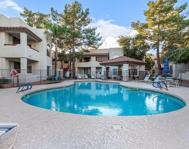 750 E Northern Avenue - Photo Thumbnail 21