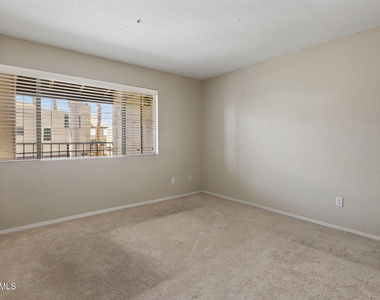14145 N 92nd Street - Photo Thumbnail 7