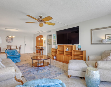 125 S Ocean Avenue - Photo Thumbnail 2