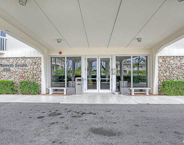 125 S Ocean Avenue - Photo Thumbnail 31