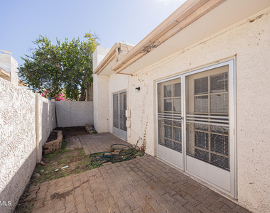 2606 E Windsor Avenue - Photo Thumbnail 22