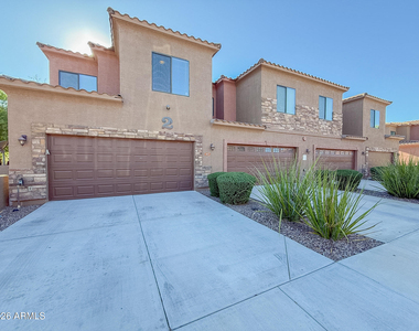 21655 N 36th Avenue - Photo Thumbnail 3