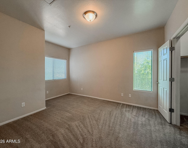 21655 N 36th Avenue - Photo Thumbnail 11