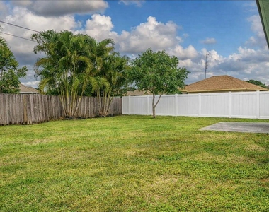 2256 Sw Franklin Street - Photo Thumbnail 14