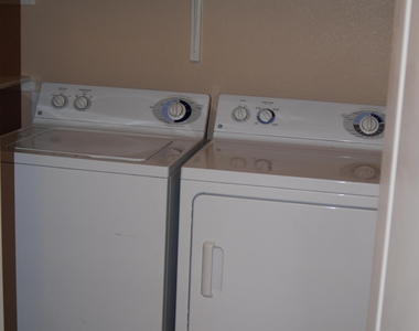 1701 E Colter Street - Photo Thumbnail 8