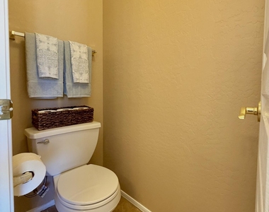 24637 N 65th Avenue - Photo Thumbnail 20