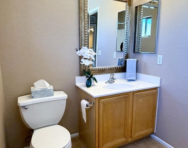 24637 N 65th Avenue - Photo Thumbnail 32