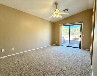 24637 N 65th Avenue - Photo Thumbnail 16