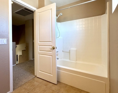 24637 N 65th Avenue - Photo Thumbnail 33