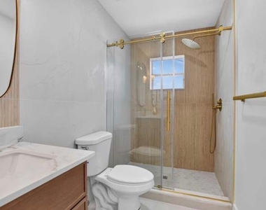11213 Jasmine Hill Circle - Photo Thumbnail 5