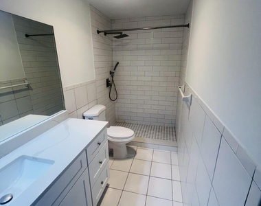 1281 Plaza Circle - Photo Thumbnail 14