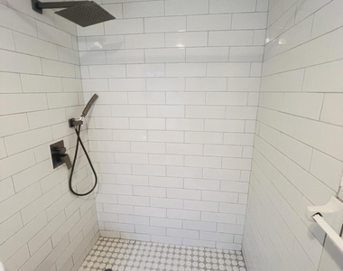 1281 Plaza Circle - Photo Thumbnail 13