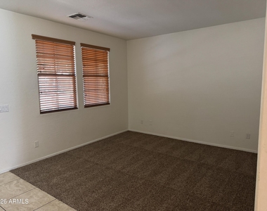 3209 W Saint Catherine Avenue - Photo Thumbnail 6