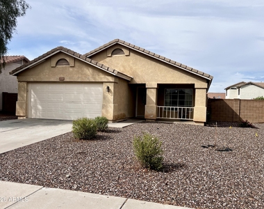 8212 W Apache Street - Photo Thumbnail 1