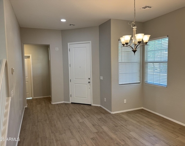 2451 N 149th Lane - Photo Thumbnail 4