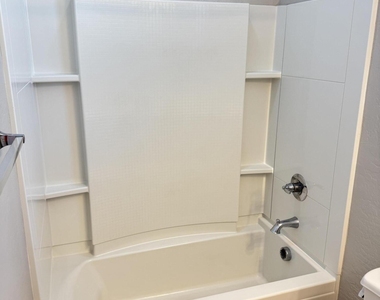 2451 N 149th Lane - Photo Thumbnail 20
