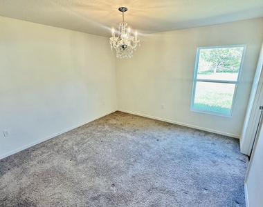 2981 Sw Rosser Boulevard - Photo Thumbnail 5