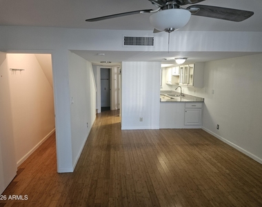 885 N Granite Reef Road - Photo Thumbnail 5