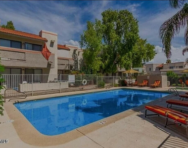 885 N Granite Reef Road - Photo Thumbnail 20