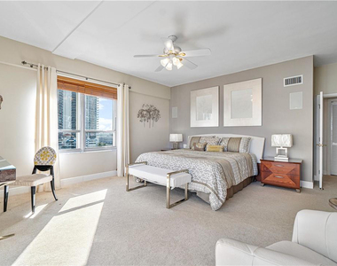 95 N Birch Road - Photo Thumbnail 8