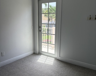 4014 Community Drive - Photo Thumbnail 12