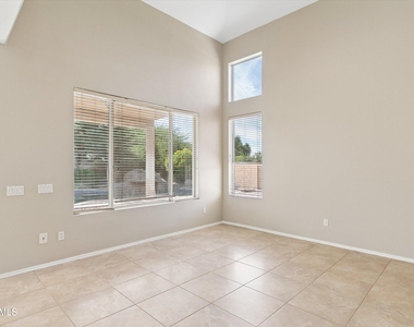 26803 N 43rd Street - Photo Thumbnail 13