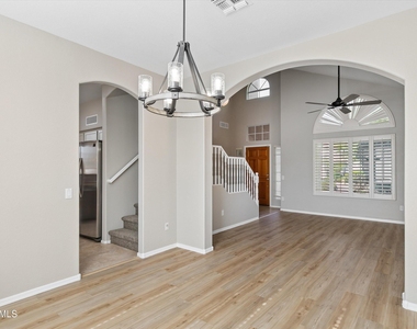 26803 N 43rd Street - Photo Thumbnail 11