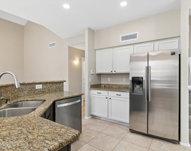 26803 N 43rd Street - Photo Thumbnail 18