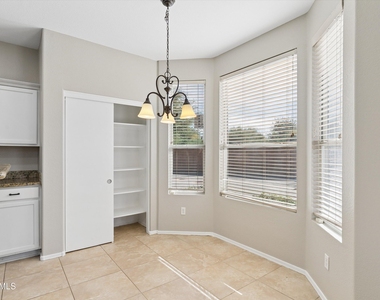 26803 N 43rd Street - Photo Thumbnail 22