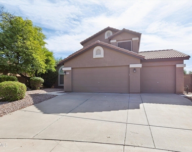 26803 N 43rd Street - Photo Thumbnail 4