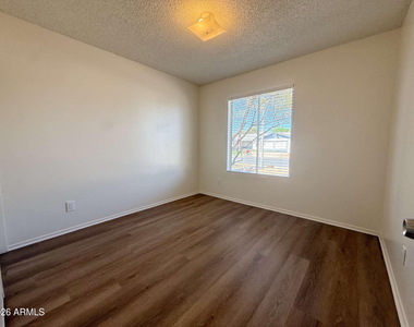 5321 W Sierra Street - Photo Thumbnail 27