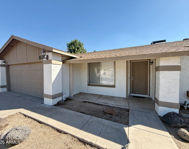 5321 W Sierra Street - Photo Thumbnail 2